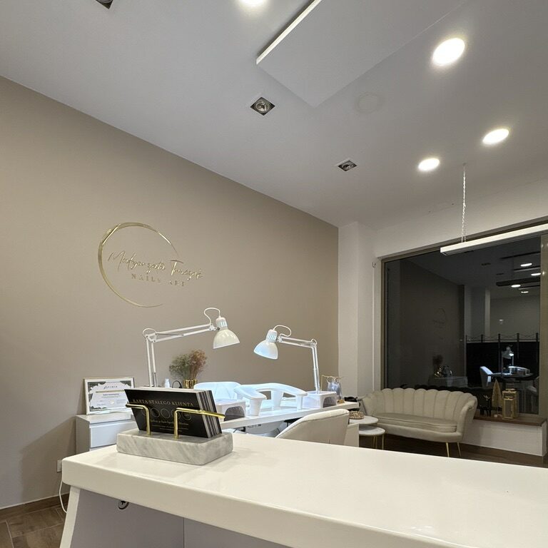 cc5de092 097c 4867 89dc b88a493d060f 1 105 c